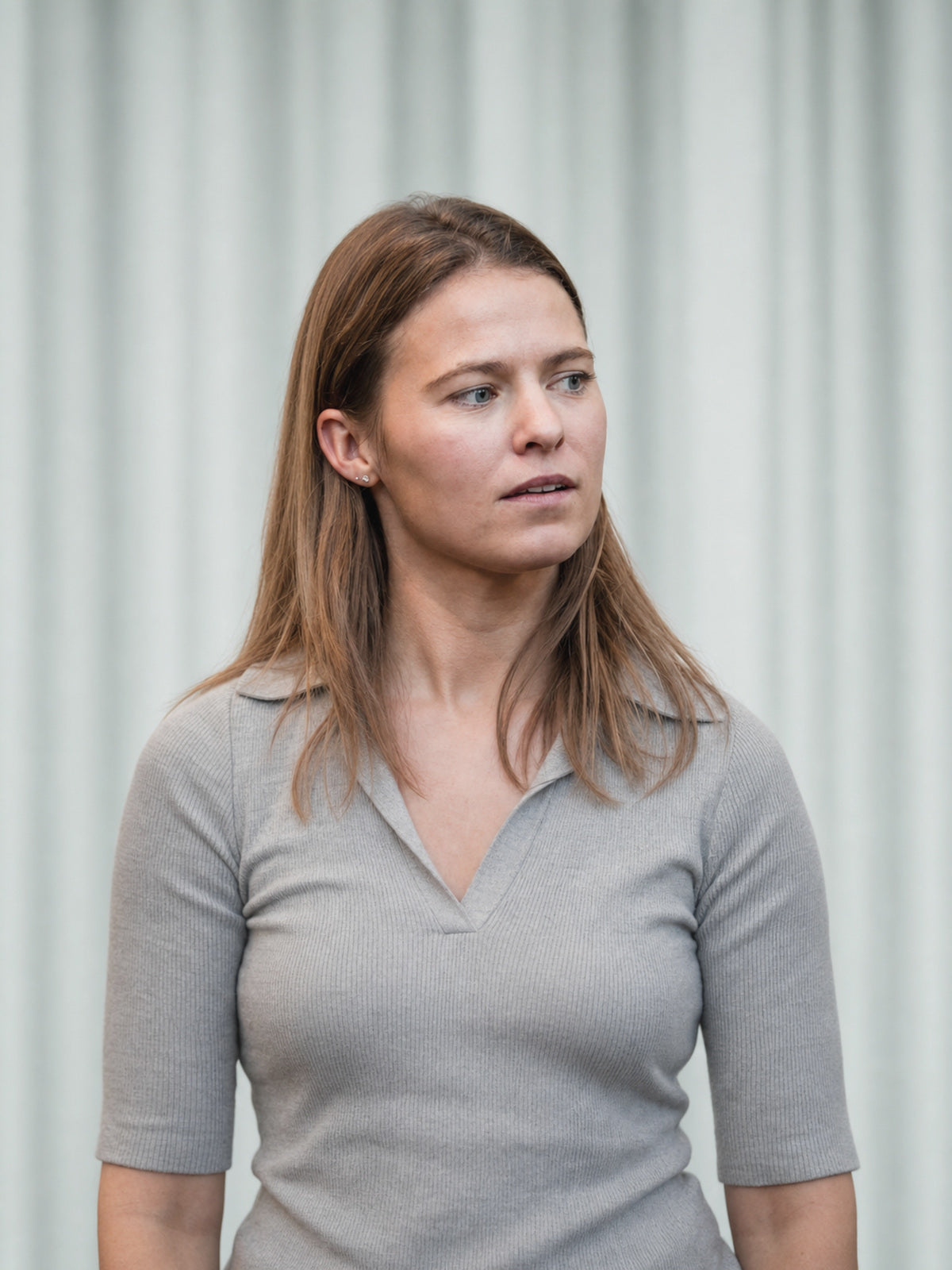 Portræt af Sarah Friis fra dtails